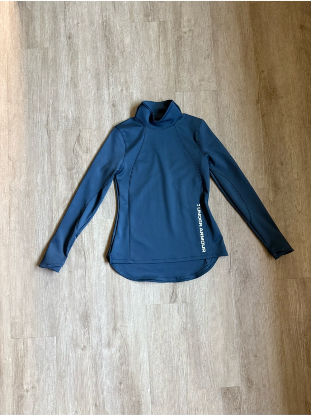 Under Armour ColdGear Mock Neck Running Top - Black - Size Small Petite